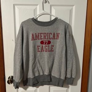 American Eagle crewneck/sweater